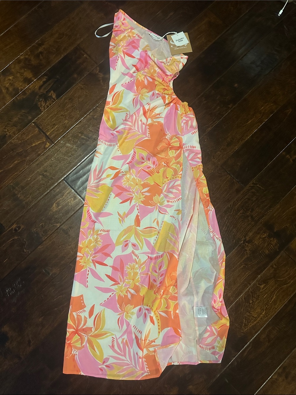 Runaway the Label/Seven Wonders Floral Maxi Dress in Pink & Orange cutout